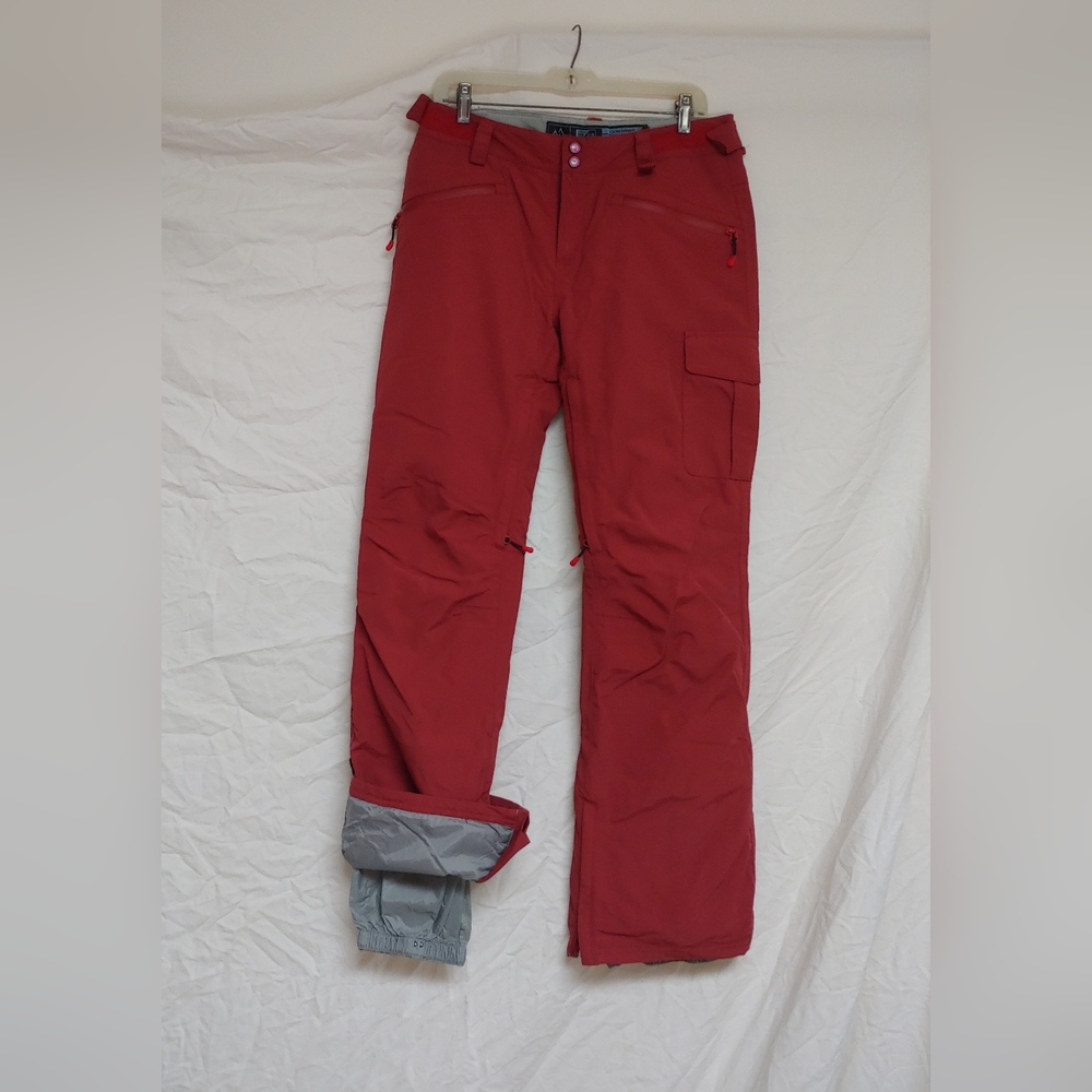 Nitro Outerwear Womens Insulated Snowboard Pants - Medium in Red